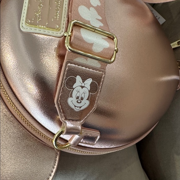 Loungefly Minnie Mouse Rose Gold Balloon Crossbody Bag - Picture 4 of 6